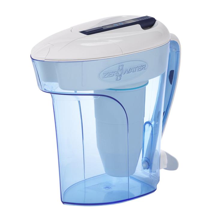 A typical faimily sized water filter jug by ZeroWater Uk.