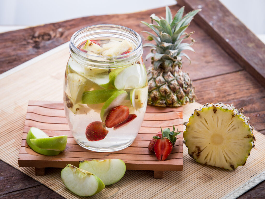 Recipe: Strawberry and Pineapple Infused Water